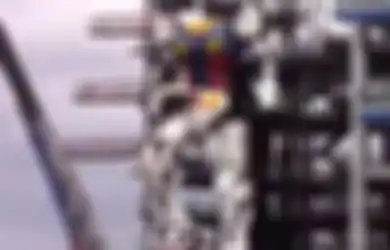 Robot Gundam Asli Setinggi 18 Meter Pijakkan Langkah Pertama Kalinya di Yokohama