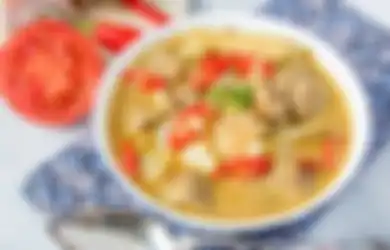 5 Bahan Dapur yang Bisa Jadi Pengganti Santan. Makan Enak Lebih Sehat!