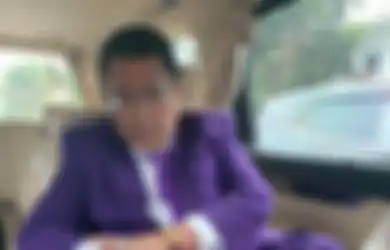 Viral Foto Pesta Kemenangan Wuhan dari Covid-19, Hotman Paris Beri Komentar Mengejutkan: Kelamaan Nunggu 6 Bulan Lagi