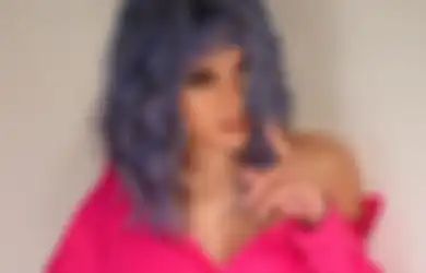 Doyan Umbar Body Aduhai Sana Sini, Nikita Mirzani Nekat Buka Baju Pamer Bagian Tubuhnya Ini di Depan Gofar Hilman hingga Buat sang Penyiar Gagal Fokus