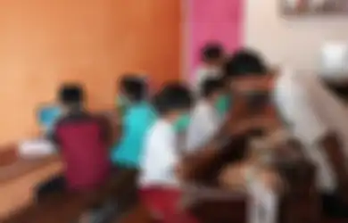 Sri Mulyani Lagi-lagi Beri Kejutan untuk Rakyat Indonesia, Para Pelajar Dipastikan Bakal Dapat Bantuan Handphone dan Pulsa untuk Belajar Online, Ini Syaratnya