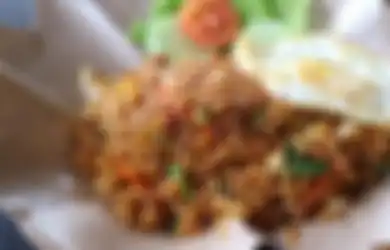 Ini Rupanya Bumbu Rahasia Tukang Nasi Goreng Pinggir Jalan yang Bikin Ketagihan, Coba Bikin Sendiri Yuk!