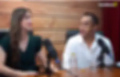 Punya Darah Politik dari Sang Ayah, Nia Ramadhani Terang-terangan Ogah Jadi Politisi Karena Hal Ini, Sandiaga Uno: Jangan Baper, Makanya Kalau Bantu Harus Ikhlas
