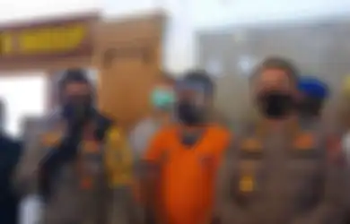 Gilang Bungkus Kain Jarik Divonis 8 Tahun Penjara dan Denda Rp 50 Juta