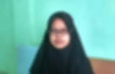 Tiara Anak Buruh Bangunan Berhasil Kuliah di UGM, Nggak Pake Tes dan Kuliah Gratis!