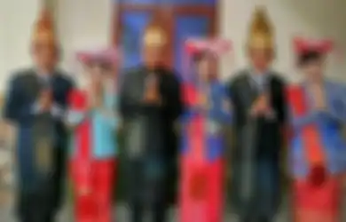 Taukah Kamu, 3 Baju Adat Indonesia yang Mirip Dengan Negara Lain