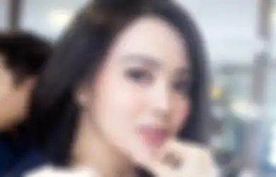 Sempat Ngaku Ogah Miliki Pasangan dari Kalangan Artis, Wika Salim Malah Pamer Gelendotan Mesra dengan Seorang Pria, Pacar Baru?