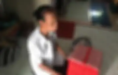 Hanya Ambil Untung Rp300 Tiap Makanan yang Dijual, Uang Mbah Khotimah Rp400.000 Digondol Penipu, Sempat Dibonceng dan Diturunkan Tengah Jalan