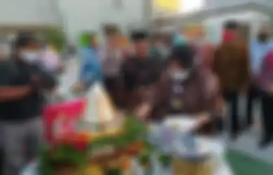Ikuti Perintah Megawati, Begini Nasib Bansos Covid-19 Usai Risma Ditunjuk Jadi Menteri Sosial