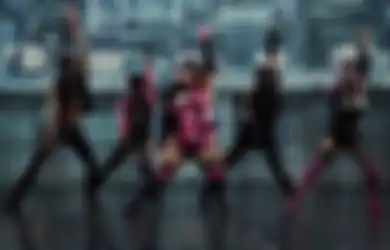 Kocak, Cewek Jepang Bikin Parodi Epik Lagu 'Rain On Me' Lady Gaga