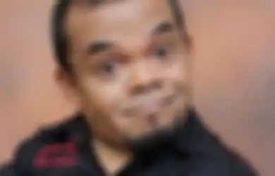 Ingat Ucok Baba? Tak Lagi Laku di Dunia Hiburan, Begini Nasib Sang Komedian yang Banting Stir Jadi Pedagang Buah Demi Hidupi Anak dan Istri