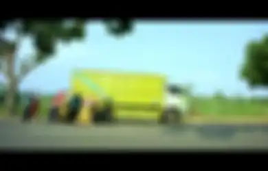 Viral Film Pendek Berjudul Tilik! Tak Hanya Bu Tejo Tokoh Gotrek Juga Jadi Sorotan, Ternyata Asli Sopir Truk 