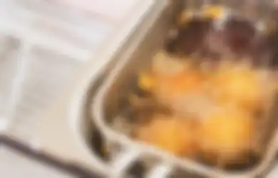 Emak-emak Stop Buang Minyak Jelantah di Wastafel atau Bak Cuci Piring, Dampaknya Enggak Main-main!