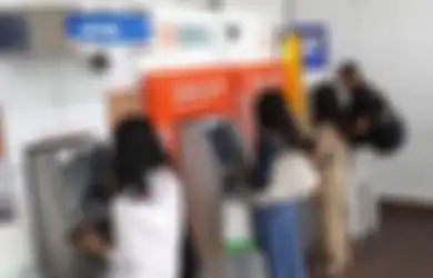 Hore! Kabar Gembira Buat Warga Golongan Ini, Bantuan Rp 2,4 Juta Cair Siang Ini: Cepetan Cek Saldo Rekening! 