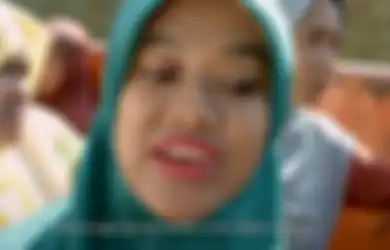 Duh, Kenapa Orang Doyan Bergosip? Gini Penjelasan Ilmiahnya!