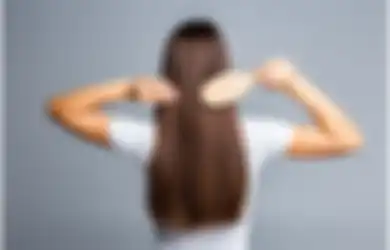 Tak Perlu ke Salon, Begini Cara Merawat Rambut Agar Lebih Sehat dan Kuat