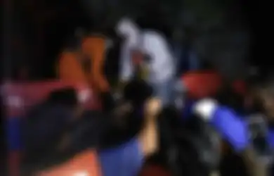 Detik-detik Penemuan Mayat Sepasang Kekasih Tenggelam di Sungai Musi, Sempat Terdengar Suara Keributan Hingga Akhirnya Ditemukan Tewas Berpelukan Usai Terjun dari Dermaga