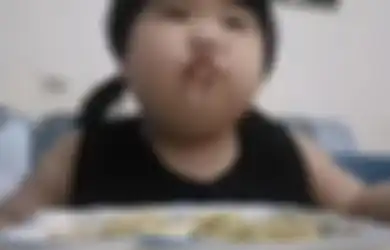 Usia Masih Balita, Bocah Ini Dijadikan 'Mesin Uang' Orang Tuanya, Digelonggong Makanan Hingga Punya Berat 32 kg, Tak Merasa Bersalah Orang Tuanya Malah Ungkap Hal Ini