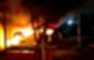 Polsek Ciracas Kembali Diserang Massa, Begini Dugaan Penyebabnya, Sama dengan Kejadian 2 Tahun Lalu?
