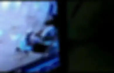 Tak Segera Terbangun dari Sujudnya, Wakil Ketua Muhammadiyah Pekalongan Ternyata Meninggal Dunia Saat Salat di Masjid, Videonya Viral Undang Simpati Netizen