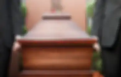 Dinyatakan Tewas dalam Kecelakaan Tragis, Jenazah Wanita Ini Mengeluarkan Suara Misterius dari Dalam Peti Mati, Ketika Dibuka Matanya Langsung Melotot!
