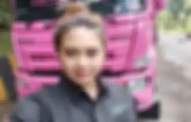 Foto-foto Paras Cantiknya Bikin Heboh Netizen, Siapa Sangka Sosok Ini Putuskan Jadi Sopir Truk AKAP Usai Alami Trauma Sebagai Selebgram