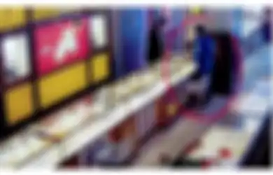 Digunakan Untuk Hal Ini Tabungan Pensiunan Rp600 Juta Langsung Ludes Dalam Sekejap, Wanita Ini Langsung Kebingungan Ketika Uangnya Hanya Tersisa Rp800 Ribu