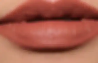 5 Warna Lipstik yang Membuat Wajah Jadi Cerah, Pas Untuk Kulit Kusam