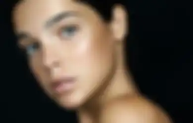 Mau Wajah Tampak Glowing Natural? Kuncinya 5 Trik Makeup Ini!