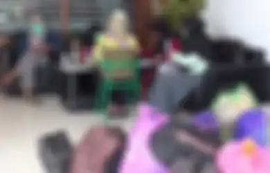 Nestapa, 13 Perawat Pasien Covid-19 Ini Diberhentikan Tanpa Alasan yang Jelas, Diusir dari Penginapan dengan Honor 3 Bulan yang Belum Dibayar