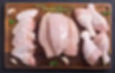 Wajib Tahu, Begini Tips Membeli hingga Menyimpan Daging Ayam yang Baik dan Benar