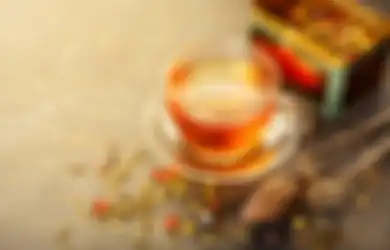 Nikmatnya Tak Sebanding dengan Bahayanya, Siapa Sangka Minum Teh Panas Bisa Bawa Petaka untuk Orang dengan Kondisi Ini