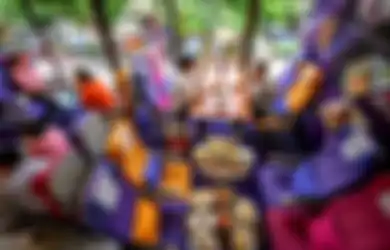 Garuda Rugi Rp 10 Triliun Karena Corona, Maskapai Penerbangan Ini Malah Nekat Banting Stir, Jualan Odading Hingga Raup Untung Miliaran Rupiah