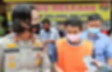 Berlagak Ingin Buktikan Kesaktian Ilmu Hitamnya, Maling Ini Lancarkan Aksinya Hanya Pakai Celana Dalam, Niat Jahatnya Gagal Total Usai Dipergoki Pemilik Rumah  