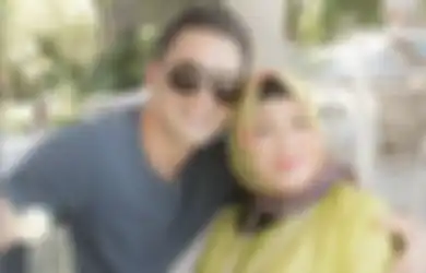 Antar Ibunda ke Tempat Peristirahatan Terakhir, Tangis Indra Bruggman Pecah Ungkap Penyesalan Terbesarnya pada sang Almarhum
