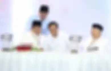 Diam Itu Emas, Sikap Indonesia yang Netral dan Anteng-anteng Saja Buat Kita Dapat Megaproyek dari Dua Negara yang Sedang Berseteru, Keuangan Negara Aman?