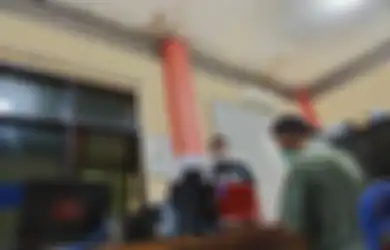 Gegerkan Kepolisian, Pria Tak Dikenal Ngamuk Sambil Berteriak 'Besok Kiamat', Terobos Masuk Mako Polresta Tasikmalaya, Motif Masih Didalami