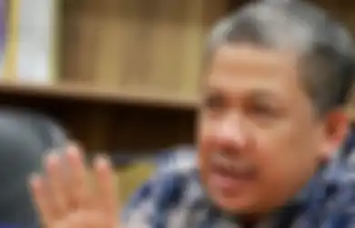 Bongkar Sikap DPR yang Duduki Pemerintahan, Fahri Hamzah Beri Sentilan: Kerjanya Cuma Duduk Tapi Mobilnya Paling Mewah