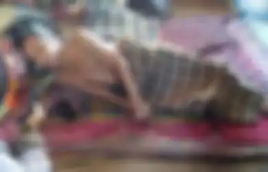 Berawal dari Kencing di Bawah Pohon, Pria di Sulawesi Ini Tiba-tiba Alami Kaku Seluruh Tubuh Hingga 25 Tahun Lamanya, Kesulitan Gerak Sampai Harus Berguling untuk ke Kamar Mandi