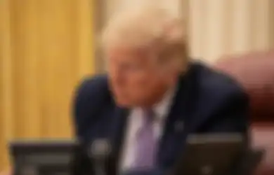 3 Hari Jalani Perawatan Tak Kunjung Membaik, Presiden Donald Trump Terekam Kesulitan Bernapas di Gedung Putih, Ahli Sebut Jauh dari Kata Sehat