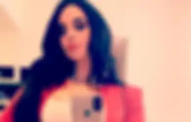 Dua Bulan Menghilang, Model Cantik Ini Ditemukan dalam Keadaan Mengerikan di Sebuah Kuburan Massal: Berjejal-jejalan...