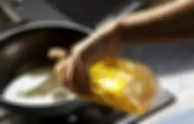 Ya Ampun Selama Ini Salah, Ternyata Begini Cara Mudah Obati Luka Akibat Terkena Minyak Goreng Panas, Dijamin Nggak Berbekas