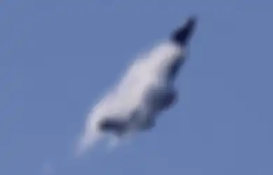 Lagaknya Sok Sangar Petentang-Petenteng Pakai Jet Tempur Provokasi Taiwan, Belum Diapa-apakan Pesawat China Ini Mendadak  Jatuh Hanya Karena Nabrak Burung