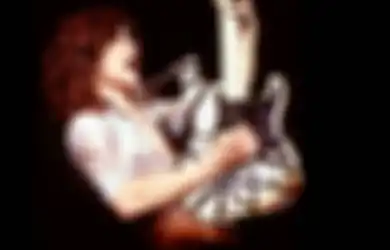 Perjalanan Berliku Eddie Van Halen dari Rangkasbitung Hingga Gemerlap Rock N Roll Amerika