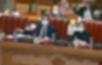 Terus Alami Perubahan, Naskah UU Cipta Kerja Menyusut Usai Ganti Ukuran Kertas Menjadi 812 Halaman, Sekjen DPR: Itu Versi Final dan Belum Dikirim ke Presiden