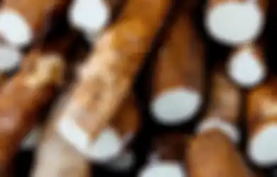 Jangan Langsung Dibuang, Nyatanya Kulit Singkong juga Punya Manfaat Luar Biasa yang Jarang Diketahui