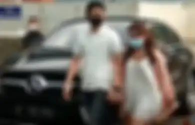Terawangan Mbak You Meleset? Begini Alasan Ayu Ting Ting Belum Kenalkan Kekasih Barunya ke Ivan Gunawan dan Ruben Onsu Usai Kepergok Gandengan Tangan 