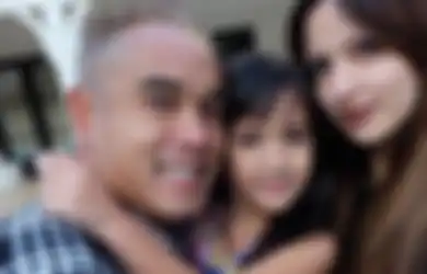 Ngaku Pernah Cium 4 Pria Sebelum Nikahi Ardi Bakrie, Pernyataan Nia Ramadhani Buat Putrinya Mencak-mencak hingga Katakan Hal Tak Terduga Ini Pada Sang Ibu