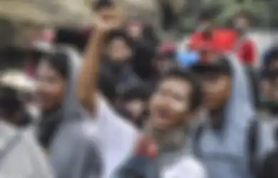 UU Ciptaker Telah Diresmikan Presiden Jokowi, Ini Yang Remaja Perlu Tahu Soal Pasal Kontroversial di Dalamnya