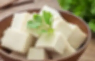 Ingat, Jangan Pernah Beli Tahu Putih dengan Ciri-ciri Seperti Ini! Efek Sampingnya Benar-benar Ngeri…